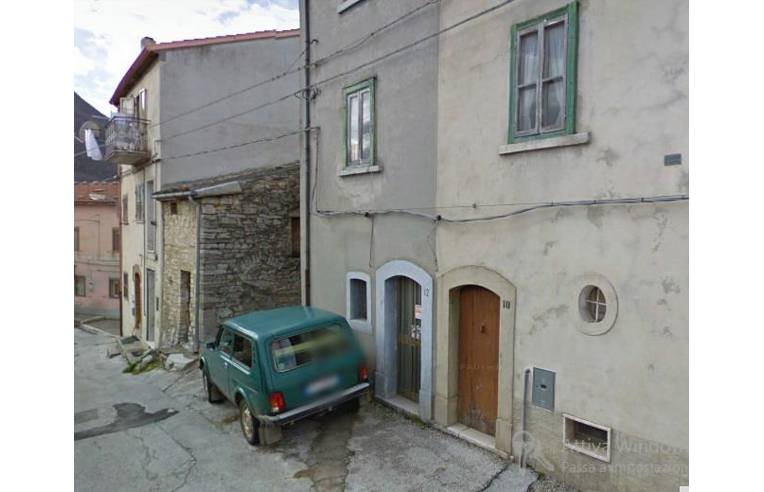 casa indipendente in vendita a Pescolanciano