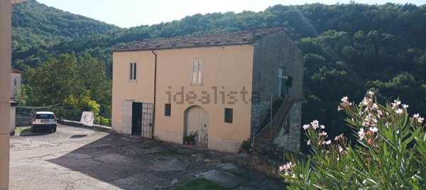 appartamento in vendita a Pettoranello del Molise