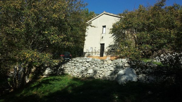 trivano in vendita a Pettoranello del Molise