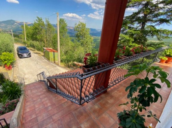 casa indipendente in vendita a Pietrabbondante