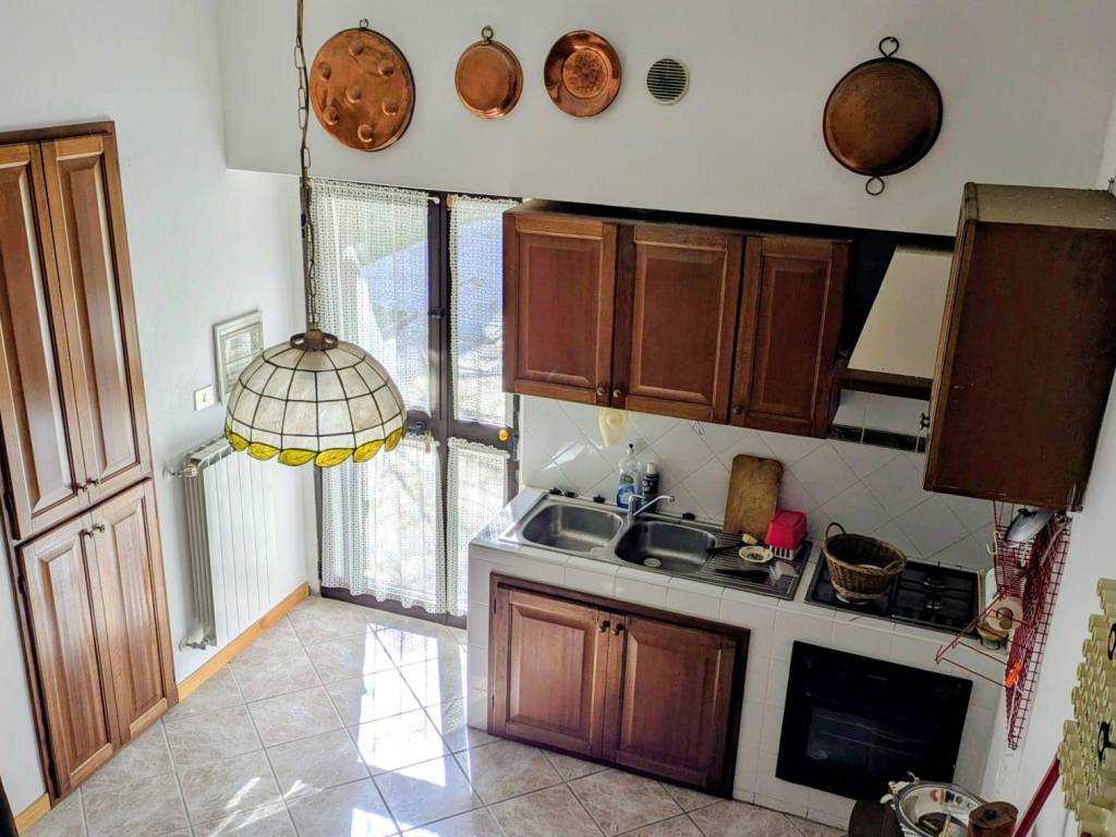 casa indipendente in vendita a Pietrabbondante