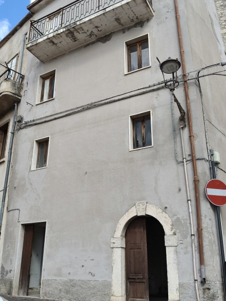 casa indipendente in vendita a Pietrabbondante
