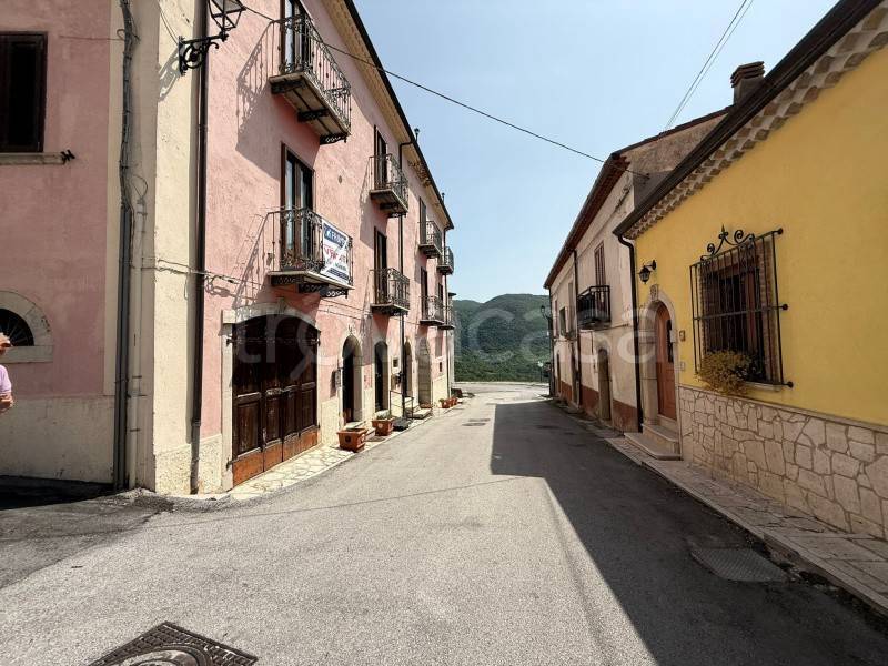 appartamento in vendita a Pizzone