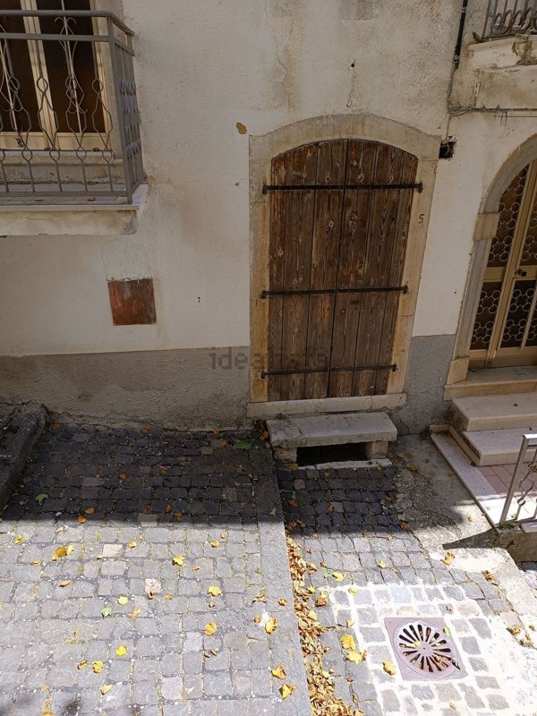 appartamento in vendita a Pizzone