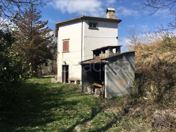 casa indipendente in vendita a Poggio Sannita