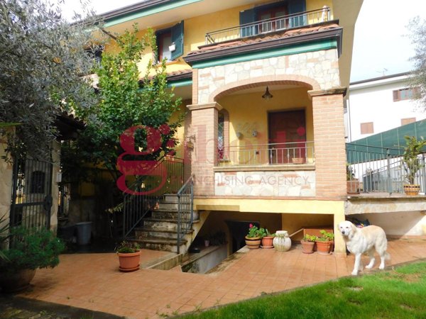 casa indipendente in vendita a Pozzilli