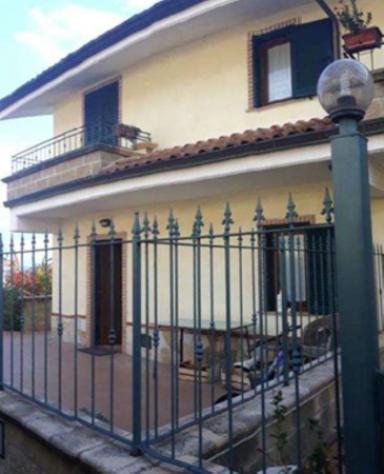 casa indipendente in vendita a Pozzilli