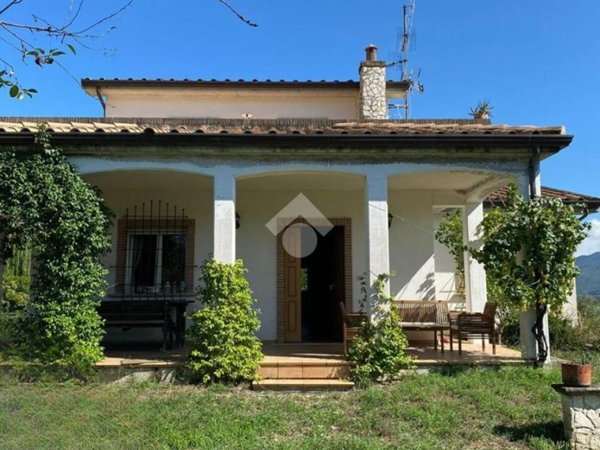 casa indipendente in vendita a Pozzilli