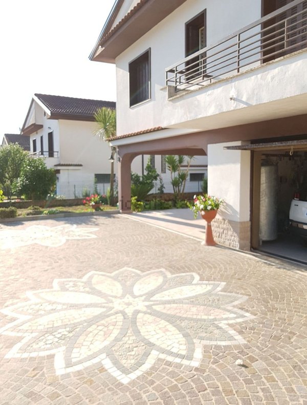 casa indipendente in vendita a Pozzilli