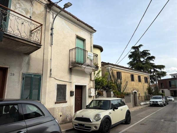 appartamento in vendita a Pozzilli in zona Triverno