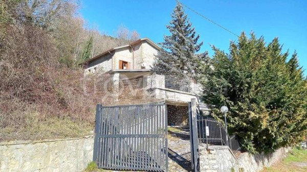 appartamento in vendita a Rionero Sannitico in zona Predalve