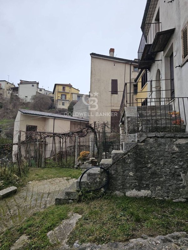 casa indipendente in vendita a Rionero Sannitico