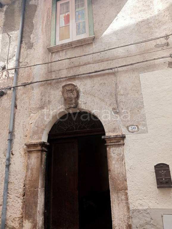 appartamento in vendita a Roccamandolfi