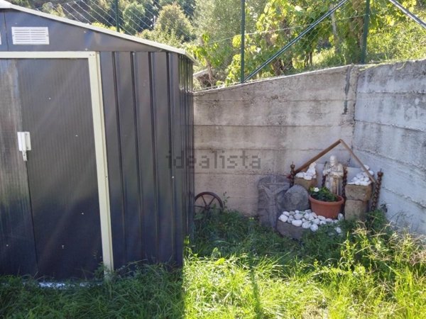 quadrivano in vendita a Roccamandolfi