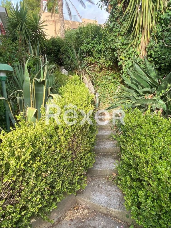 casa indipendente in vendita a Roccamandolfi