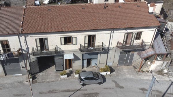 appartamento in vendita a Roccamandolfi