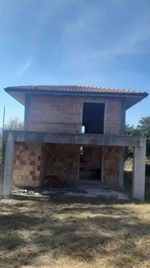 appartamento in vendita a Rocchetta a Volturno