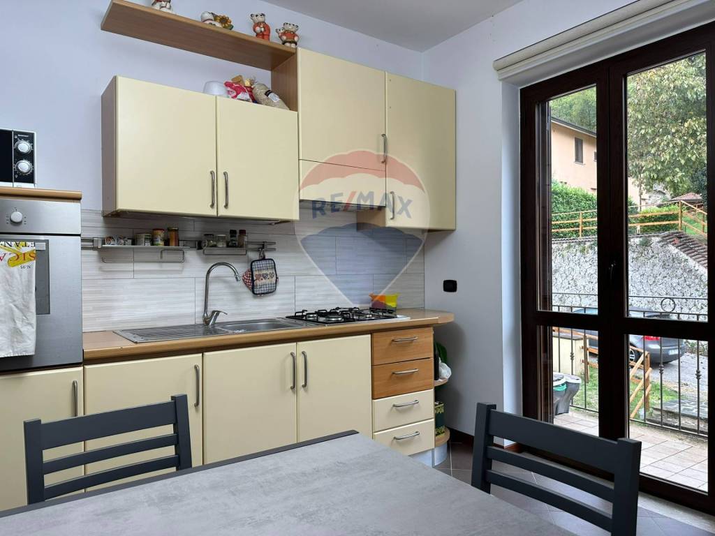 appartamento in vendita a Rocchetta a Volturno