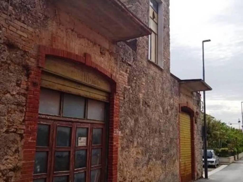 casa indipendente in vendita a Rocchetta a Volturno