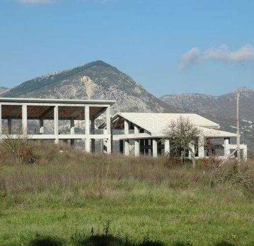 casa indipendente in vendita a Rocchetta a Volturno