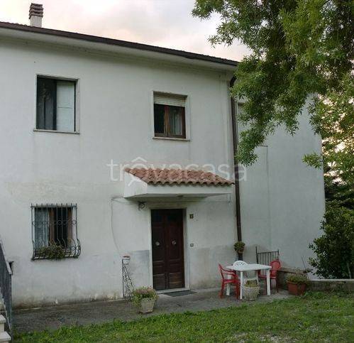 appartamento in vendita a Rocchetta a Volturno