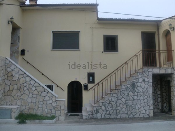 appartamento in vendita a Rocchetta a Volturno