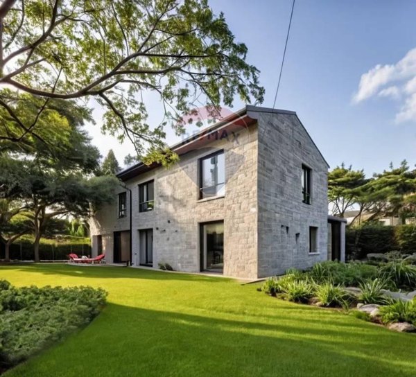 casa indipendente in vendita a Rocchetta a Volturno