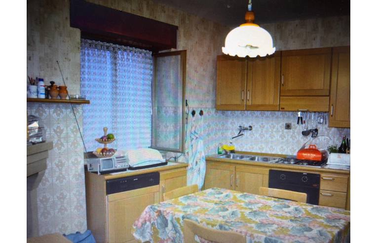 casa indipendente in vendita a Rocchetta a Volturno