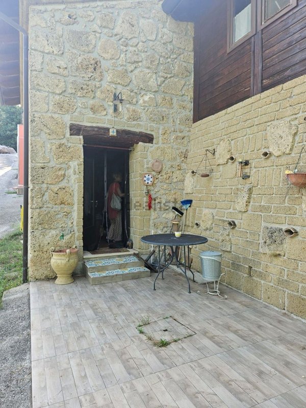 appartamento in vendita a Rocchetta a Volturno