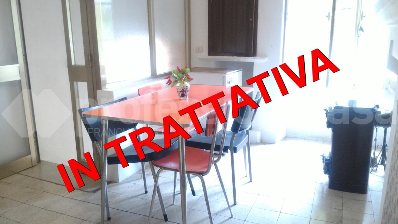 casa indipendente in vendita a San Pietro Avellana