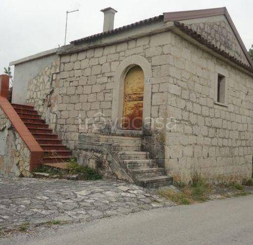 casa indipendente in vendita a Sant'Agapito