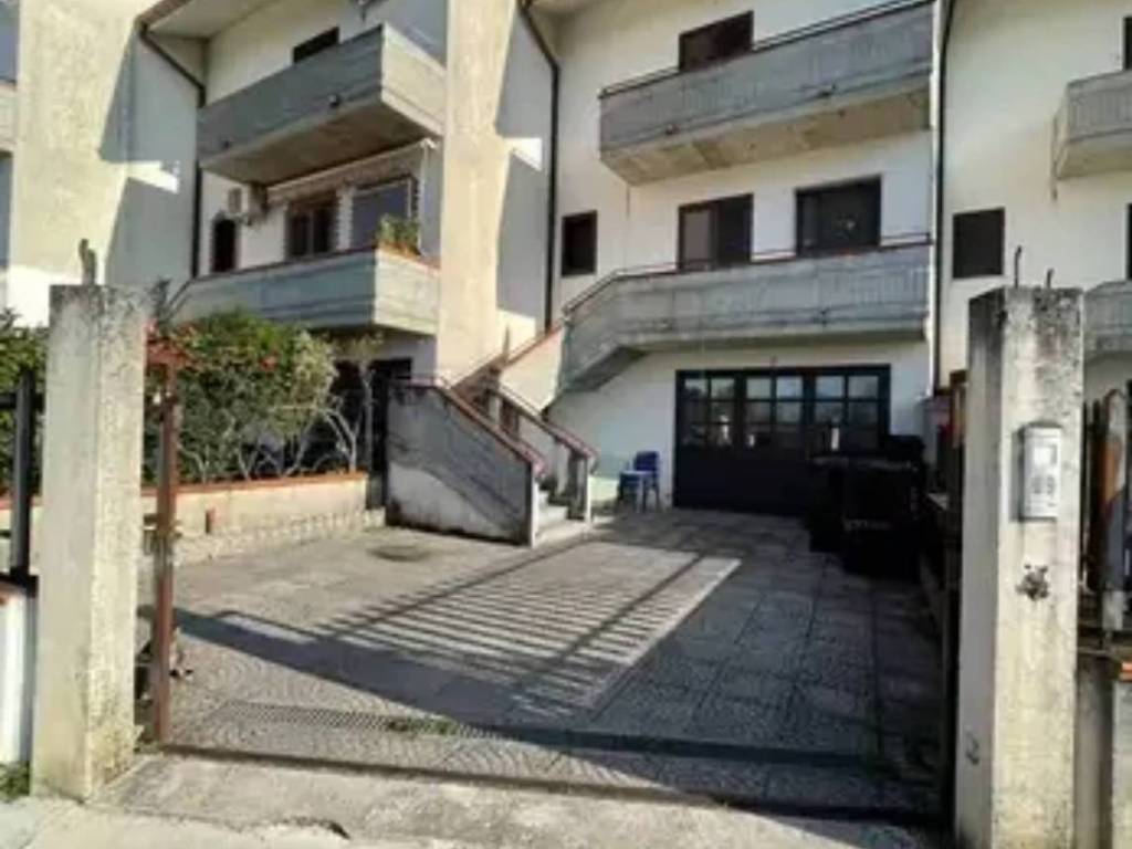 casa indipendente in vendita a Sant'Agapito