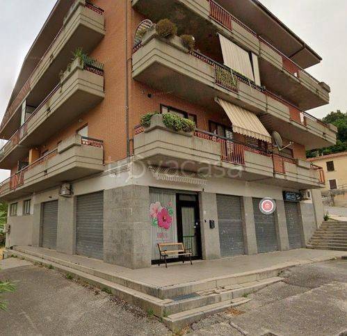 negozio in vendita a Sant'Agapito