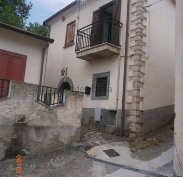 casa indipendente in vendita a Santa Maria del Molise