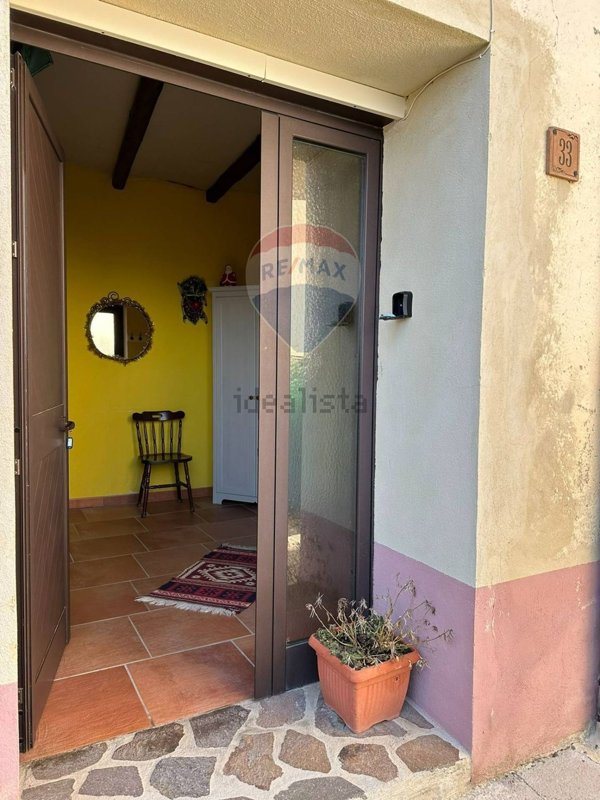 appartamento in vendita a Scapoli