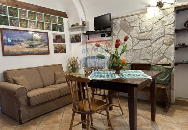 appartamento in vendita a Scapoli