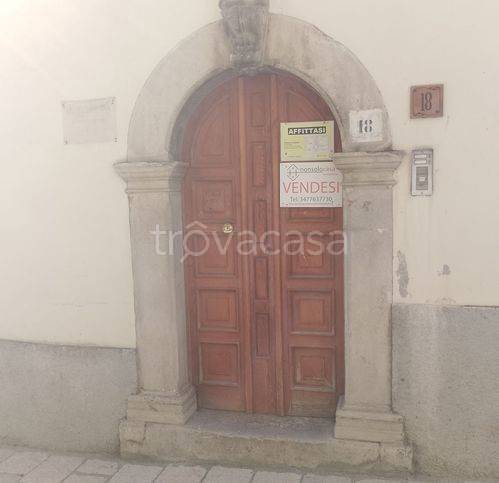 casa indipendente in vendita a Scapoli