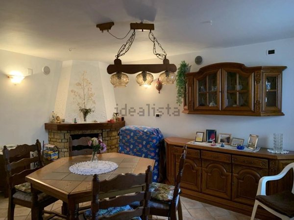 casa indipendente in vendita a Sessano del Molise
