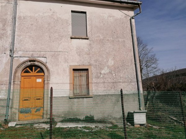 casa indipendente in vendita a Sessano del Molise
