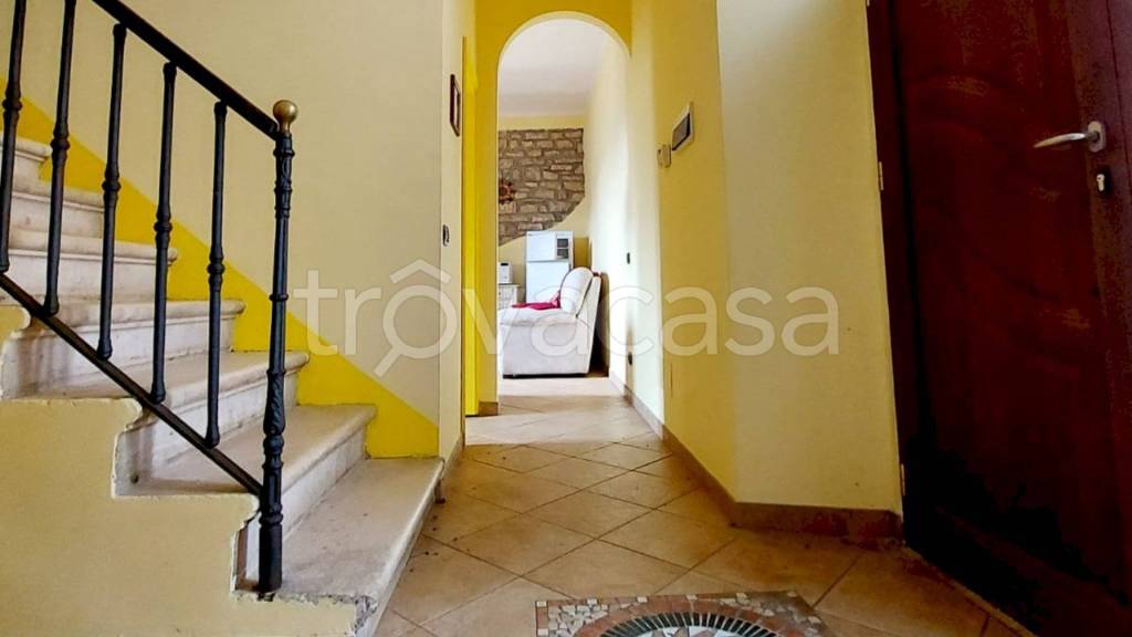 casa indipendente in vendita a Sessano del Molise