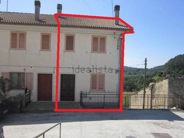 casa indipendente in vendita a Vastogirardi