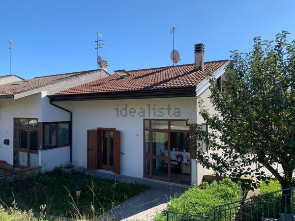 casa indipendente in vendita a Vastogirardi