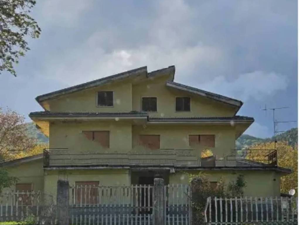 casa indipendente in vendita a Venafro