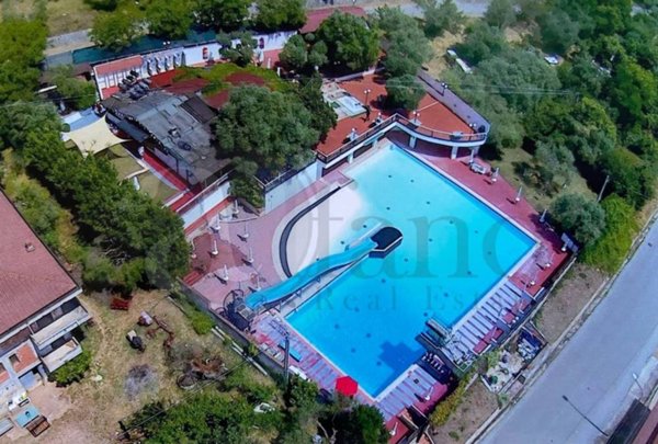 negozio in vendita a Venafro in zona Le Noci