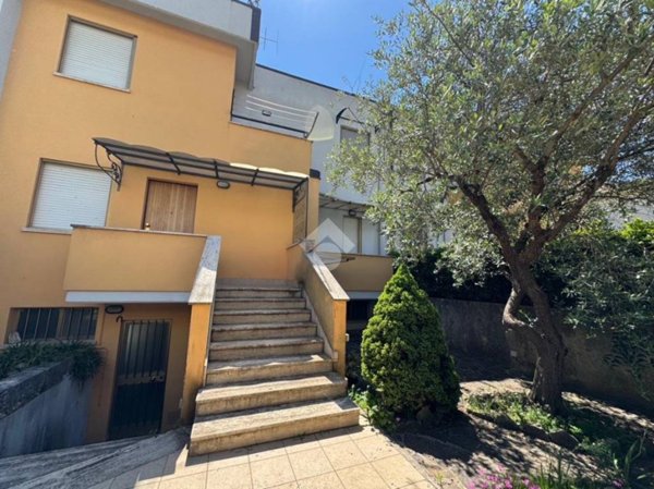 casa indipendente in vendita a Venafro
