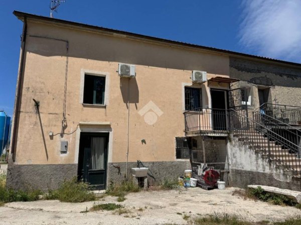 casa indipendente in vendita a Venafro