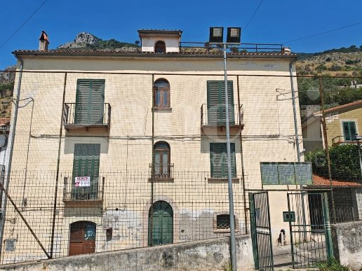 casa indipendente in vendita a Venafro