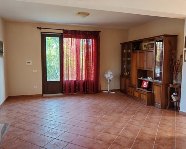 casa indipendente in vendita a Venafro