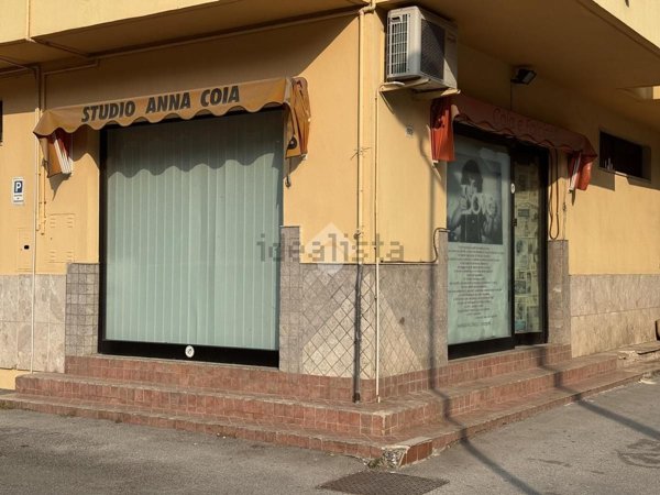 locale commerciale in vendita a Venafro