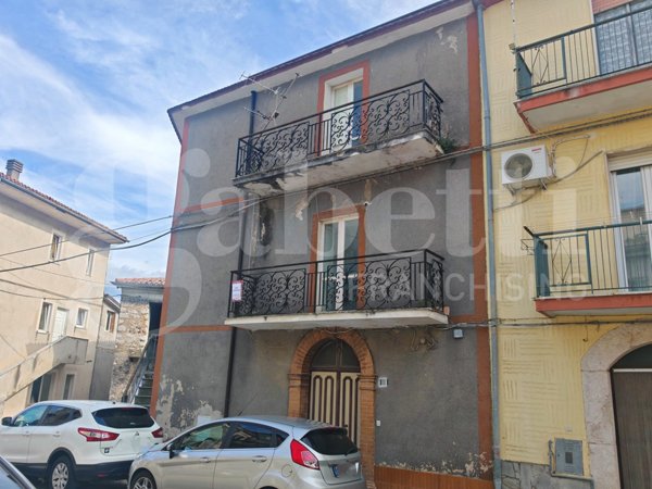 casa indipendente in vendita a Venafro in zona Ceppagna